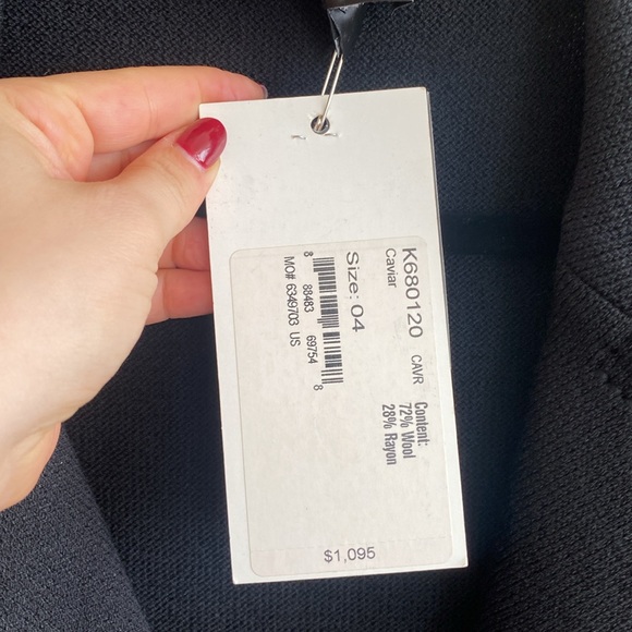 NWT St. John Cavier Jacket. Size 4 - Picture 6 of 7